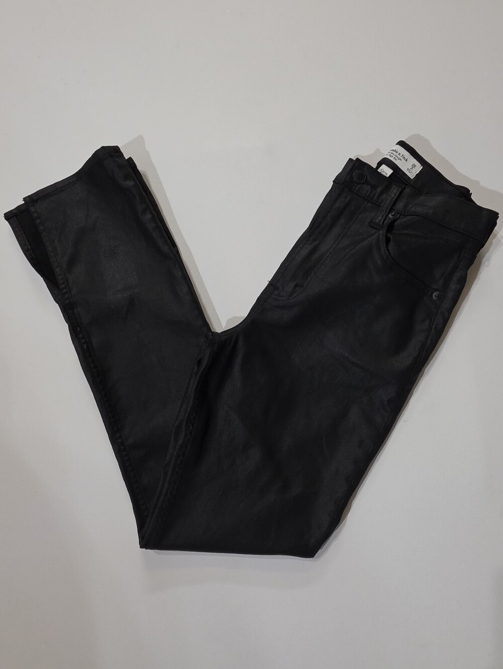 Abercrombie & Fitch The 90s Slim Fit Ultra High Rise Womens 2 Black Faux Leather